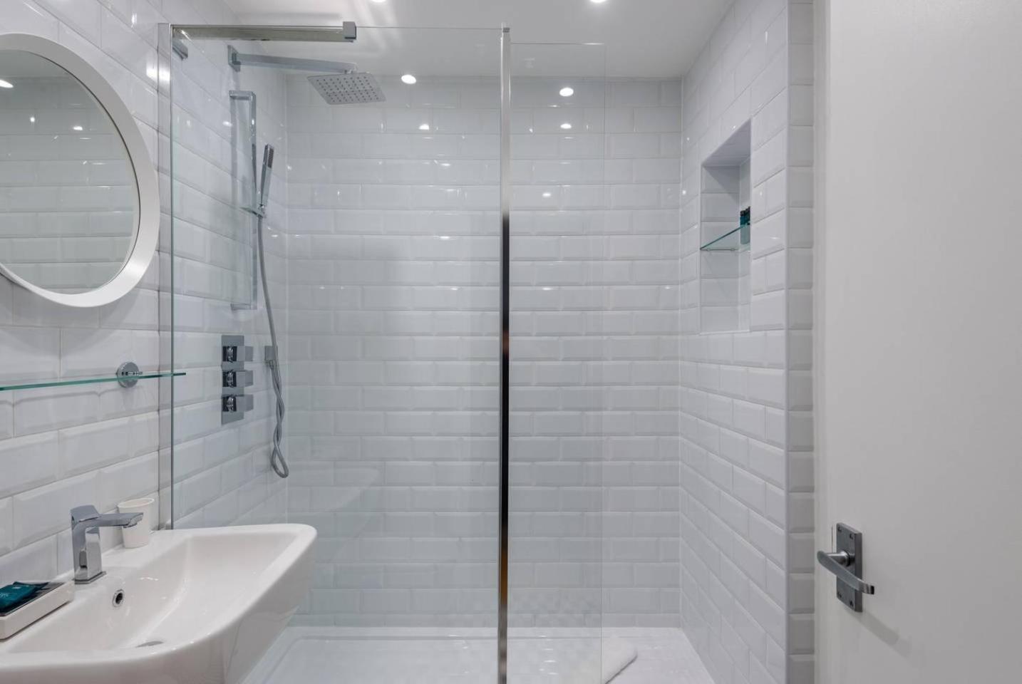 Guestready - 1Br Flat Ideally Located In Zone 2 Fits 3 Lejlighed London Eksteriør billede